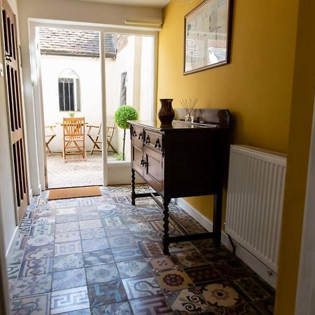 Pass The Keys Magical Period House In The Heart Of Ludlow Buitenkant foto